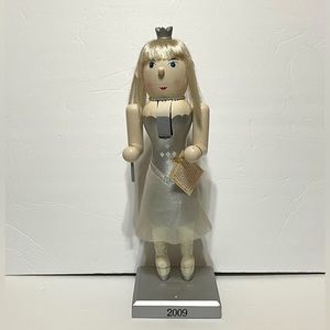 Limited Edition 2009 Nutcracker Ballerina 14"